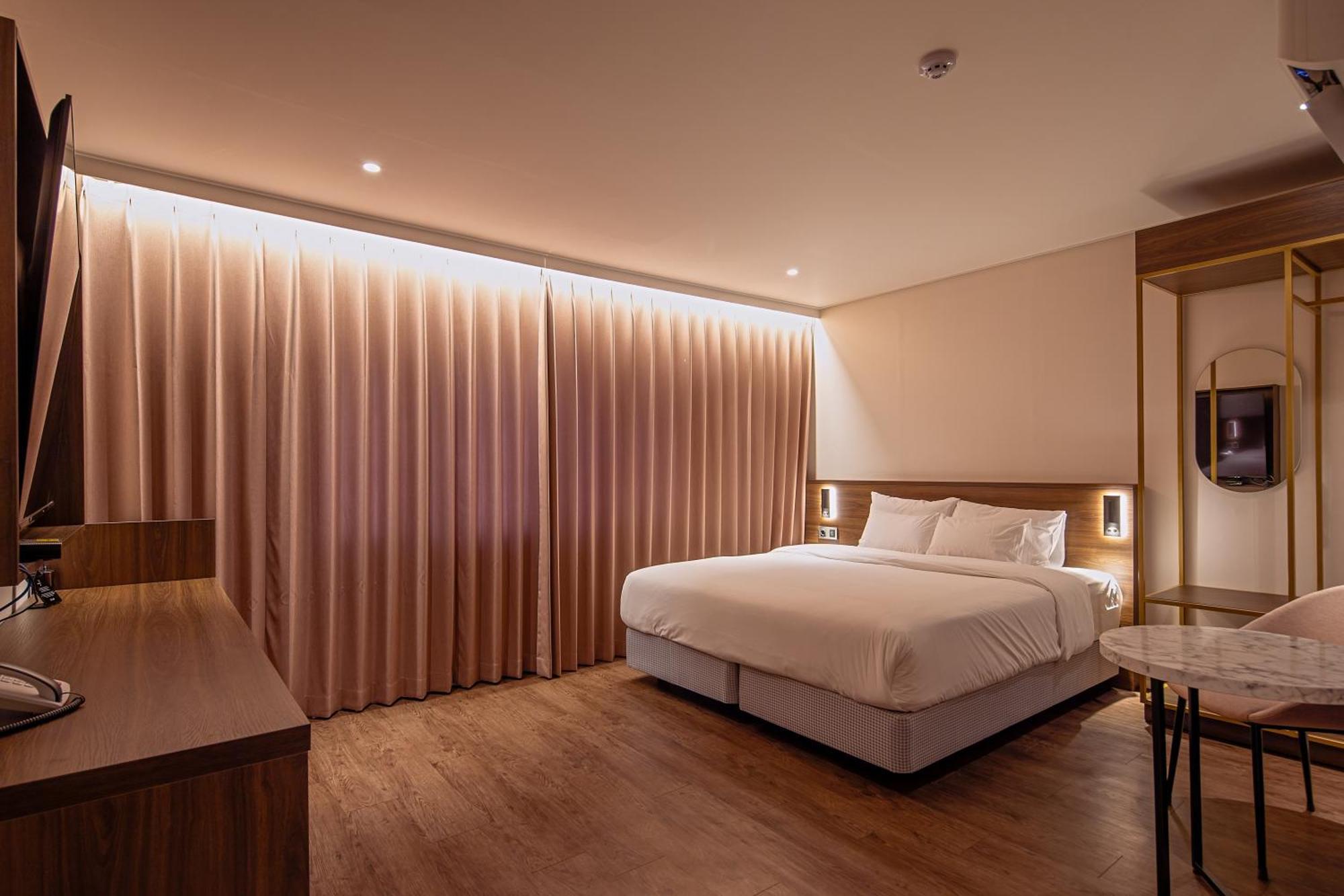 Cloud In Hotel Mokpo Peace Square Екстер'єр фото