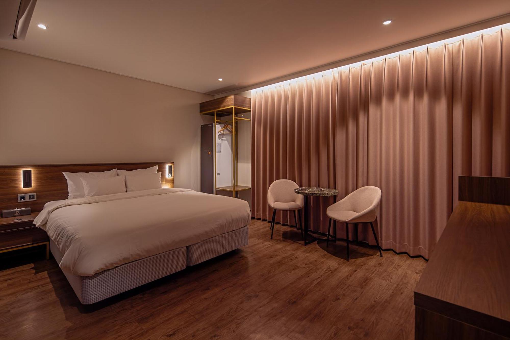 Cloud In Hotel Mokpo Peace Square Екстер'єр фото